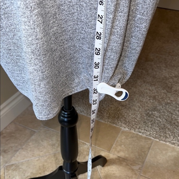 Aritzia Dress Wilfred Free Gray Lorelei with Pockets Oversized Fit Women's Sz S - Picture 8 of 13